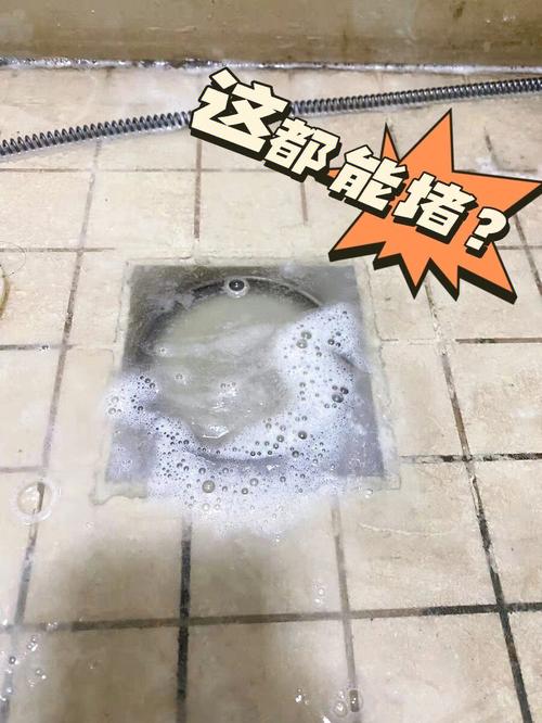 被子堵住地漏致房间被淹原因「一觉醒来卧室被水淹了」 影视娱乐